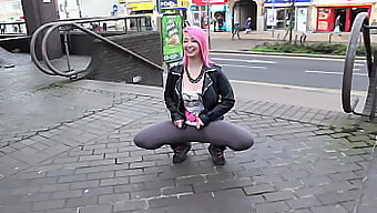 Watch This Stunning And Very Promiscuous Woman Expose Her Buttocks In Public While Urinating