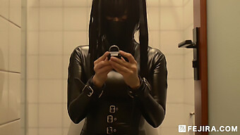 Fejira'S Self-Bondage And Masturbation Session With A Kinky Leather Girl