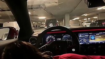 Genevieve Sinn Gibt Sevyan Einen Intensiven Blowjob In Einem Mercedes