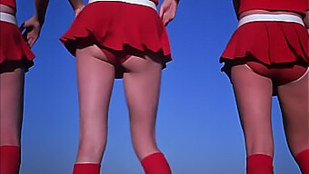 The Cheerleader Film Complet: O Poveste Vintage