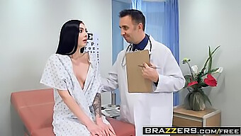 Marley Brinx I Keiran Leed W Tym Trójkącie Dostają Hardcore'Ową Analizę Medyczną